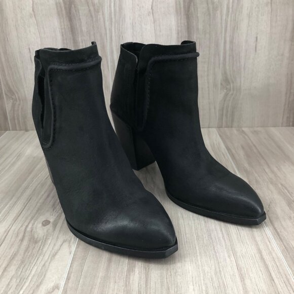 Crevo Ankle Boots Womens 7 Kazzee Black Nubuck Leather Slip  Crevo Ankle Boots Womens 7 Kazzee Black Nubuck Leather Slip On Chelsea Booties